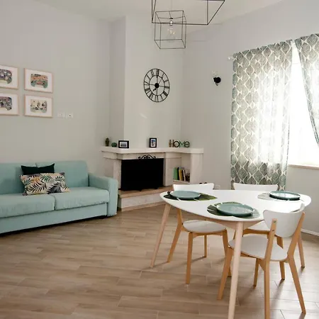 Le Fontanelle Bed & Breakfast *